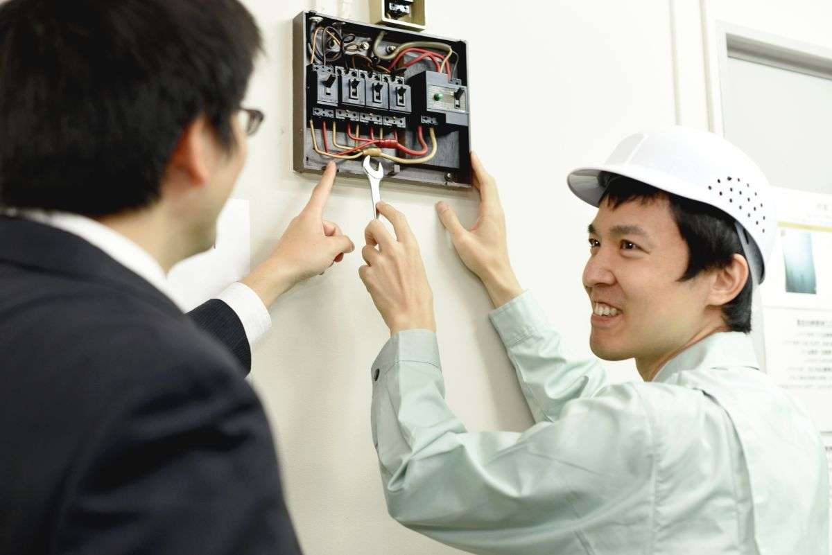 信頼できる電気工事会社の選び方とサービス内容